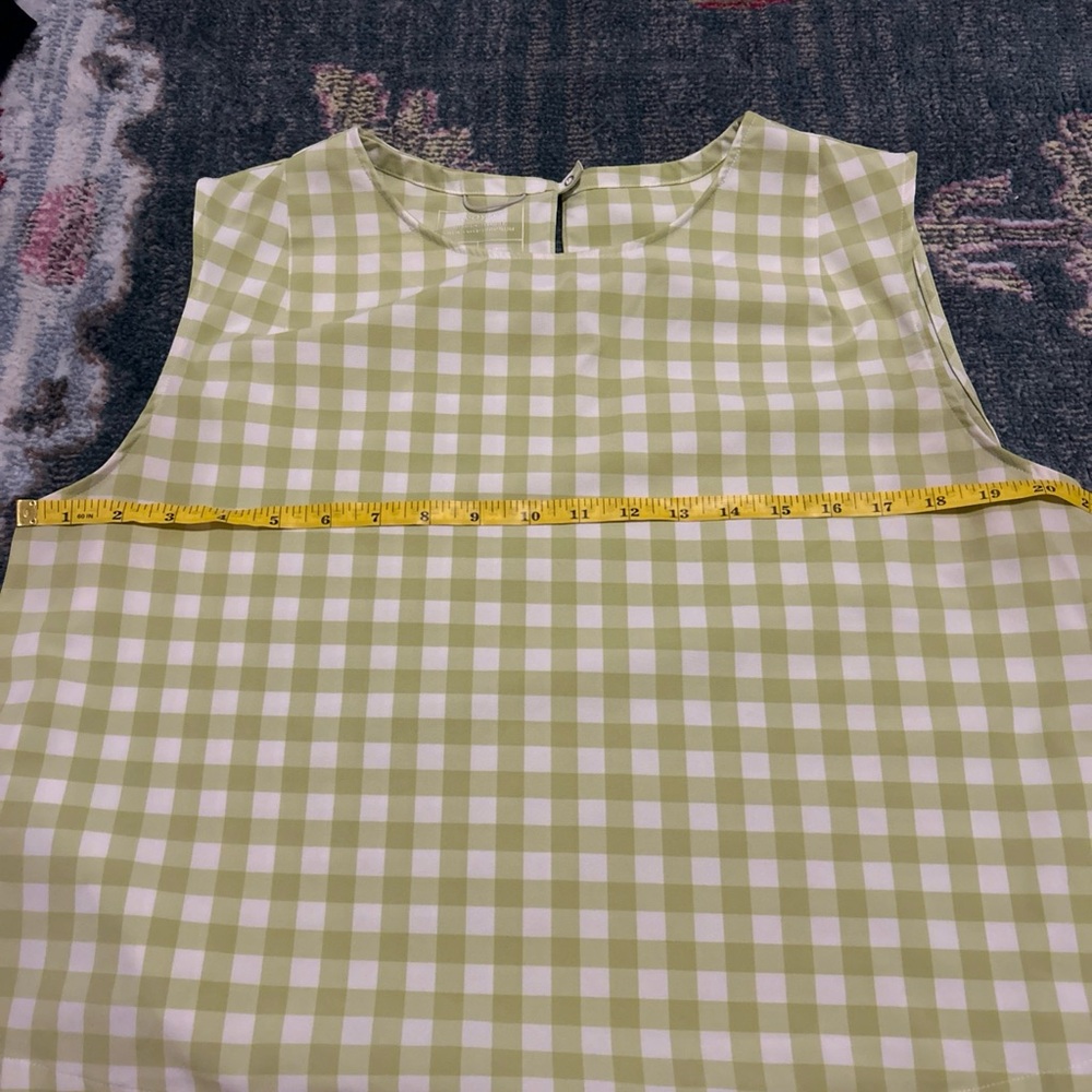 Wayre Two Piece Lime gingham Plaid Boxy Snap Tank With Travel Pocket Flow Shorts - Picture 4 of 13